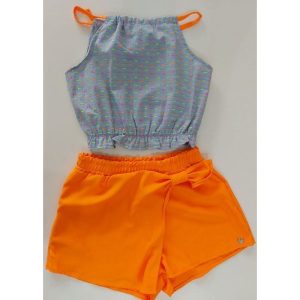 CONJUNTO BLUSA CROPPED COM ALCA E SHORTS SAIA EM CREPE KUKIE